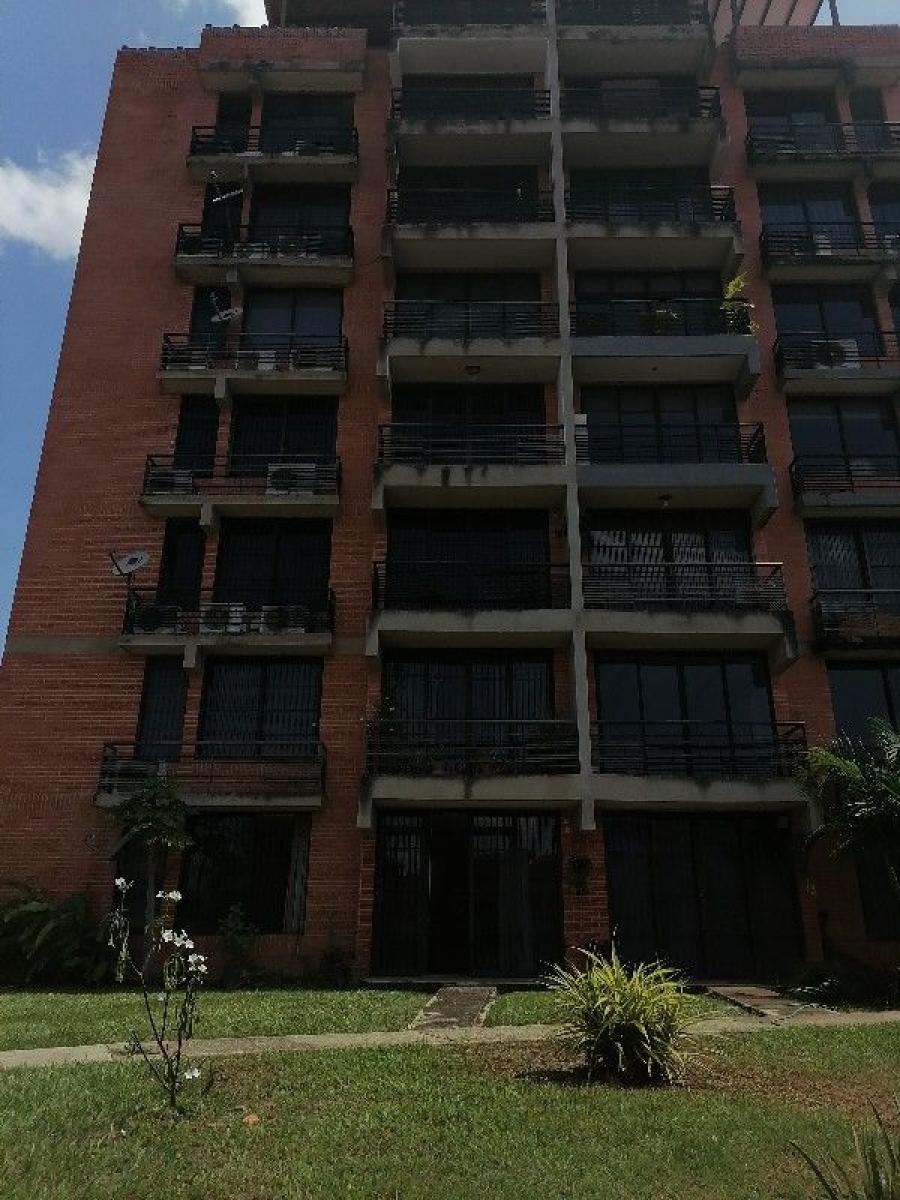 Foto Apartamento en Venta en MAONGO, Naguanagua, Carabobo - U$D 25.000 - APV186433 - BienesOnLine