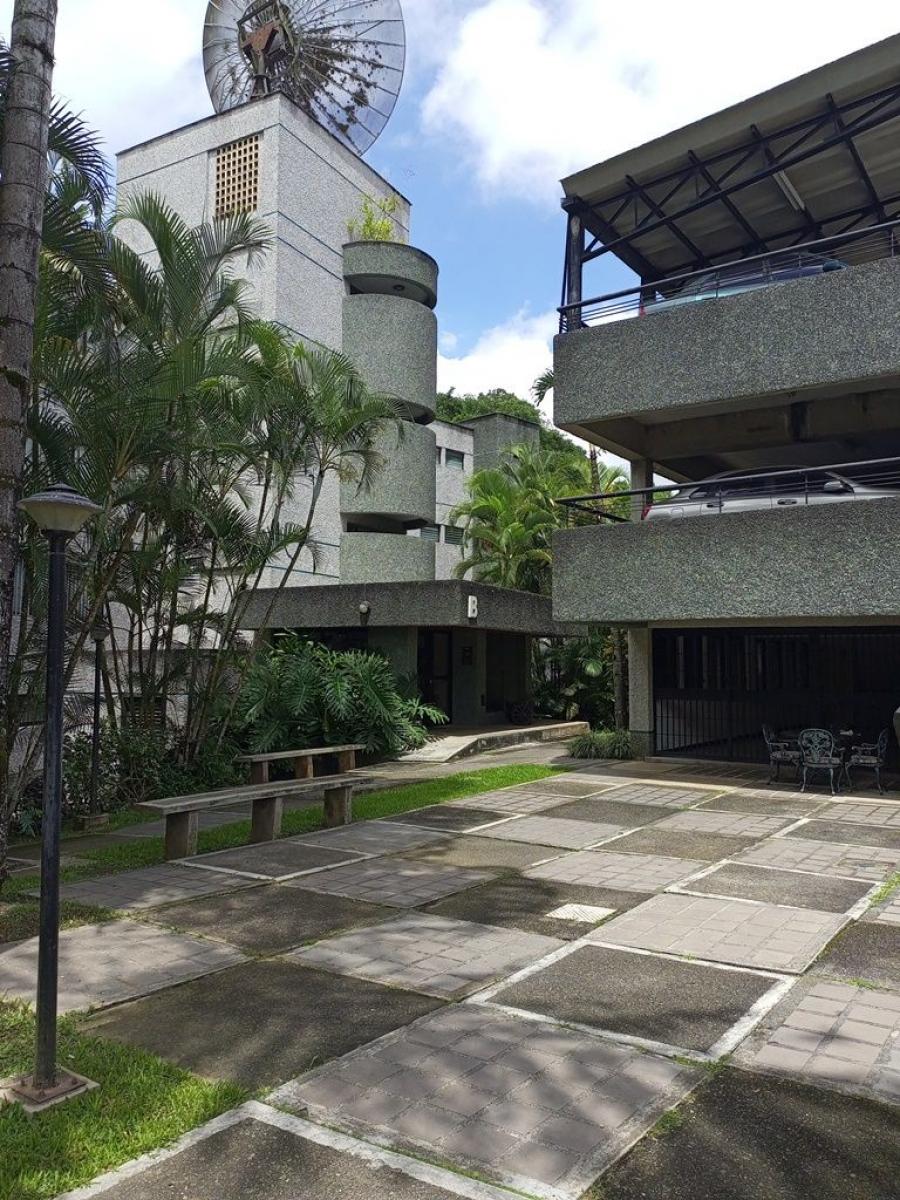 Foto Apartamento en Venta en Municipio El Hatillo, , Miranda - U$D 60.000 - APV204130 - BienesOnLine