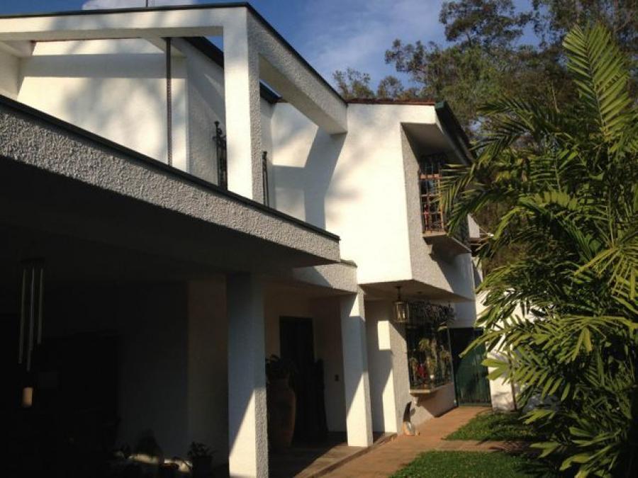 Foto Casa en Venta en El Hatillo, Municipio El Hatillo, Distrito Federal - U$D 240.000 - CAV186911 - BienesOnLine