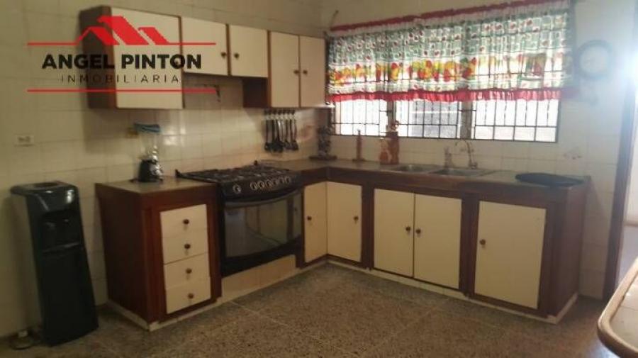 Foto Casa en Alquiler en Maracaibo, Zulia - U$D 180 - CAA178491 - BienesOnLine