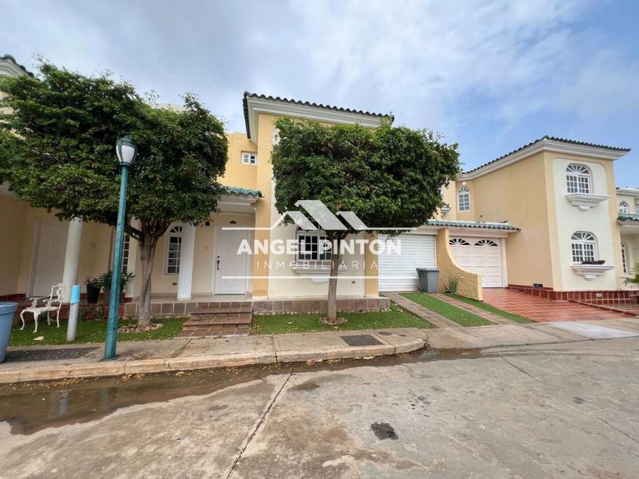 Foto Casa en Alquiler en Oassi Country I, Maracaibo, Zulia - U$D 900 - CAA225430 - BienesOnLine