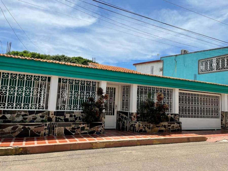 Foto Casa en Alquiler en Maracaibo, Maracaibo, Zulia - U$D 250 - CAA177066 - BienesOnLine