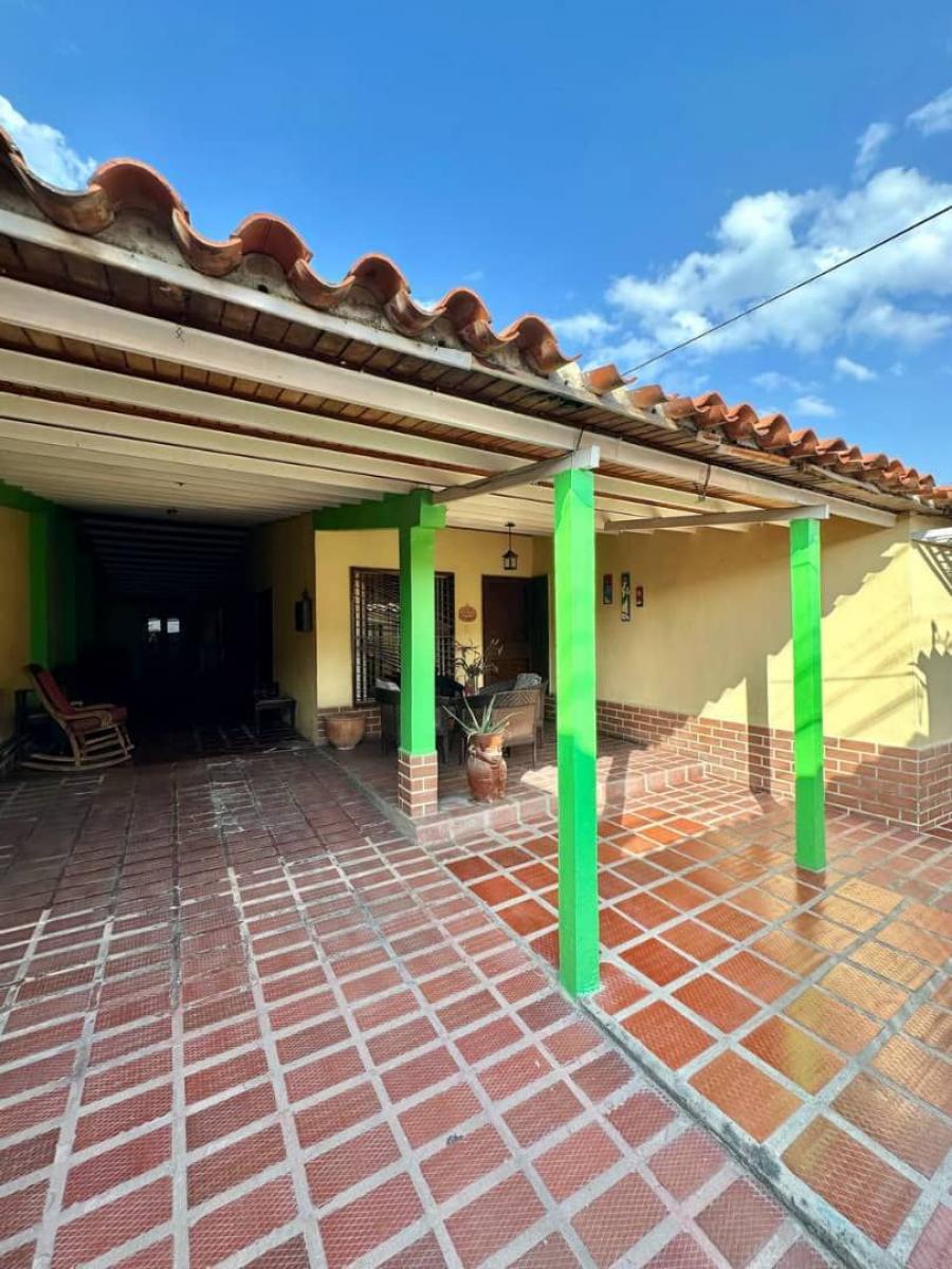 Foto Casa en Venta en Barquisimeto, Lara - U$D 26.000 - CAV221073 - BienesOnLine
