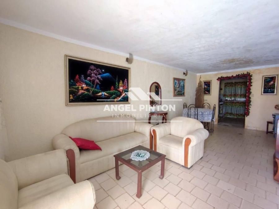 Foto Casa en Venta en Maracaibo, Zulia - U$D 3.800 - CAV195012 - BienesOnLine