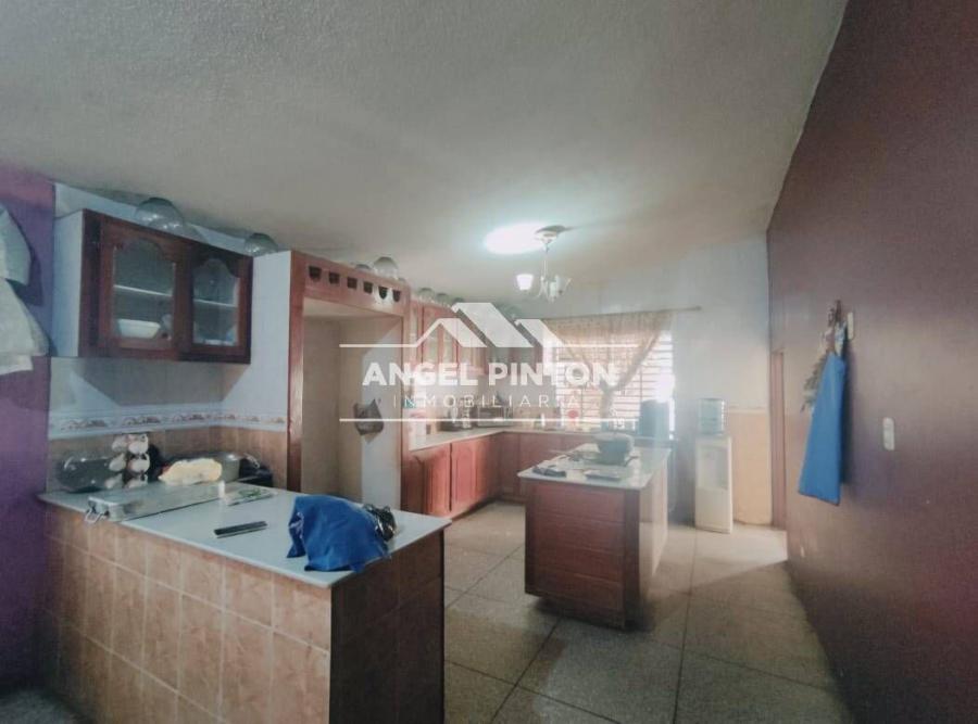 Foto Casa en Venta en Vía a la Concepción, Maracaibo, Zulia - U$D 39.999 - CAV234875 - BienesOnLine