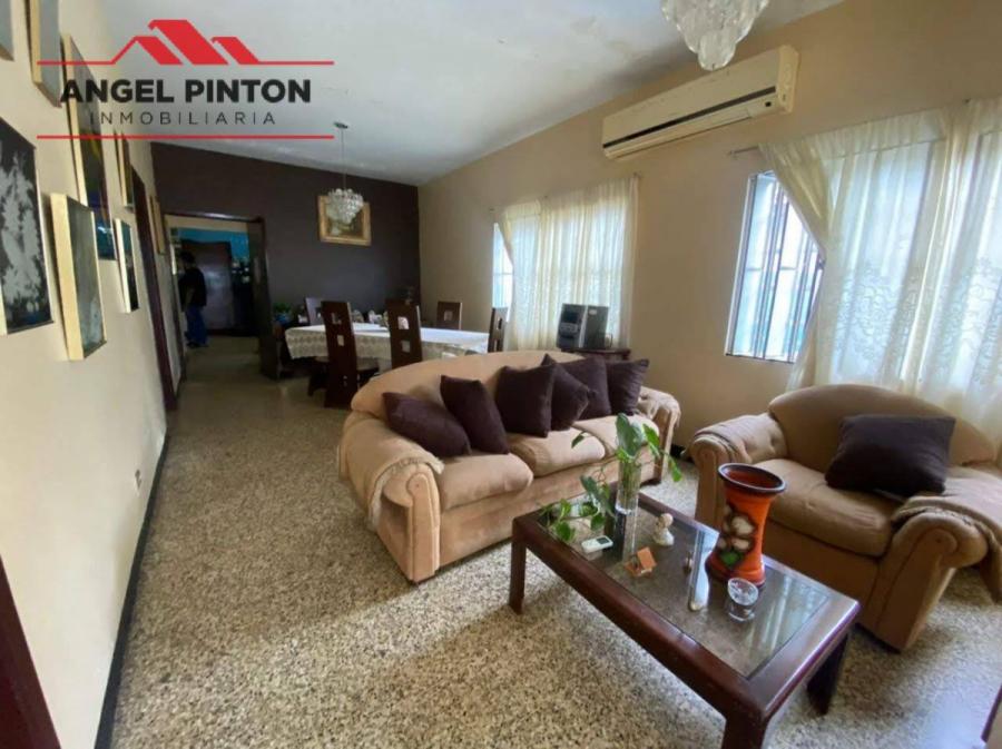 Foto Casa en Venta en Maracaibo, Zulia - U$D 14.000 - CAV176743 - BienesOnLine