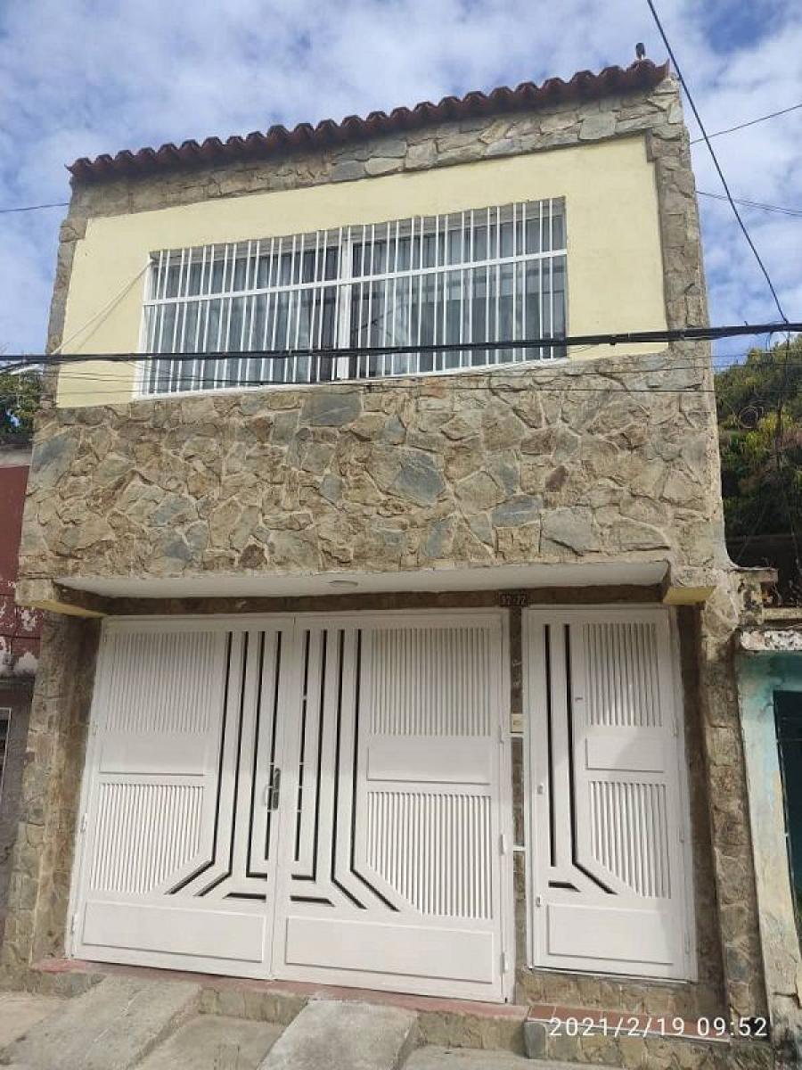 Foto Casa en Venta en San Blas, Valencia, Carabobo - U$D 16.000 - CAV146952 - BienesOnLine