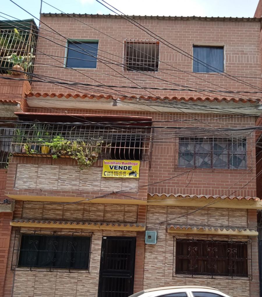 Foto Casa en Venta en Sector Agua Salud. Lidice, La Pastora, Distrito Federal - U$D 38.000 - CAV149088 - BienesOnLine