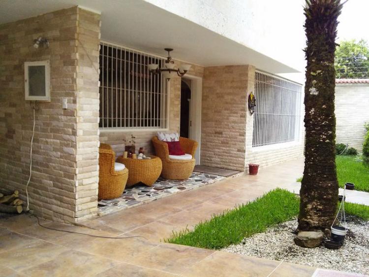 Foto Casa en Venta en Los Castores, San Antonio de Los Altos, Miranda - BsF 725.000.000 - CAV76979 - BienesOnLine