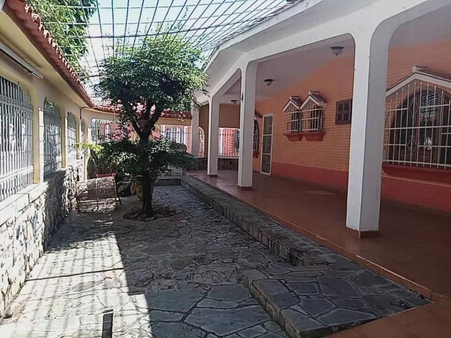 Foto Casa en Venta en Tocuyito, Carabobo - U$D 22.000 - CAV208995 - BienesOnLine