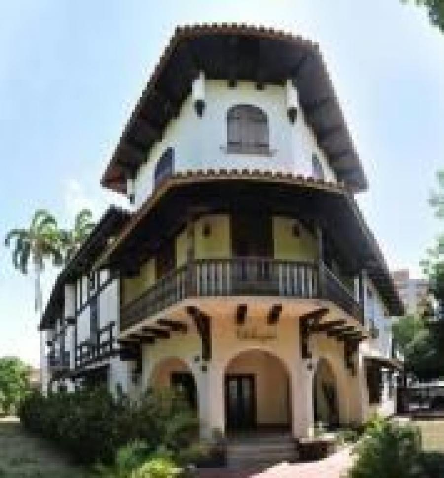 Home in Metric Way