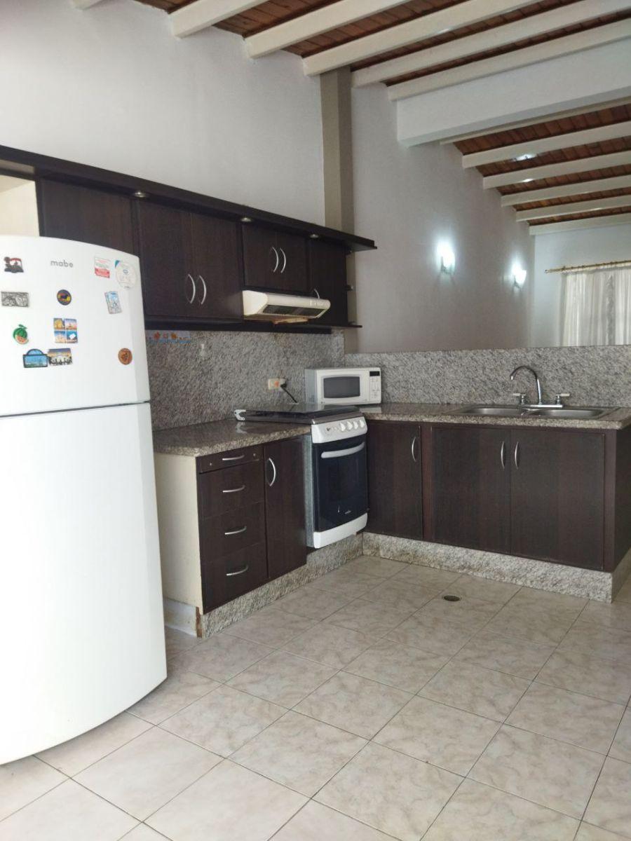 Foto Casa en Alquiler en La piedad, Lara - U$D 180 - CAA193657 - BienesOnLine