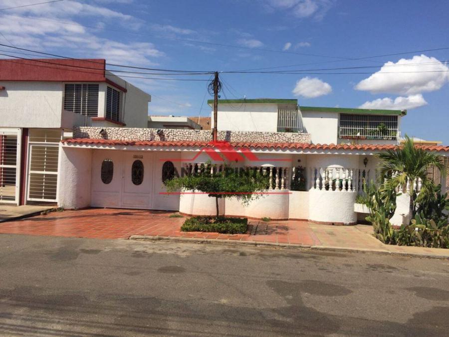 Foto Casa en Alquiler en San Francisco, Zulia - U$D 350 - CAA188047 - BienesOnLine