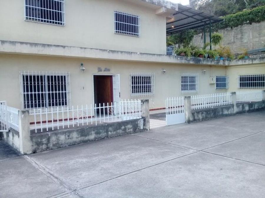 Foto Casa en Alquiler en Baruta, Hoyo de La Puerta, Distrito Federal - BsF 1.000.000 - CAA115284 - BienesOnLine