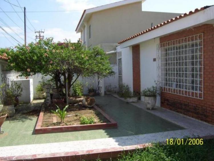 Foto Casa en Alquiler en Maracaibo, Zulia - BsF 10.000 - CAA27424 - BienesOnLine