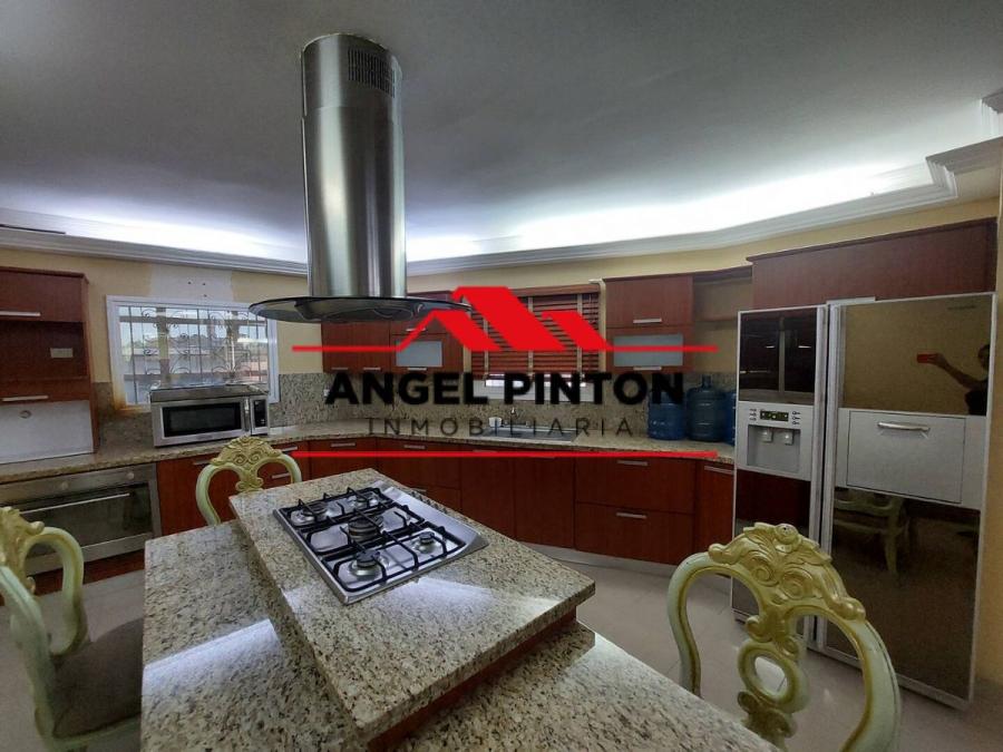 Foto Casa en Alquiler en Maracaibo, Zulia - U$D 1.000 - CAA175656 - BienesOnLine