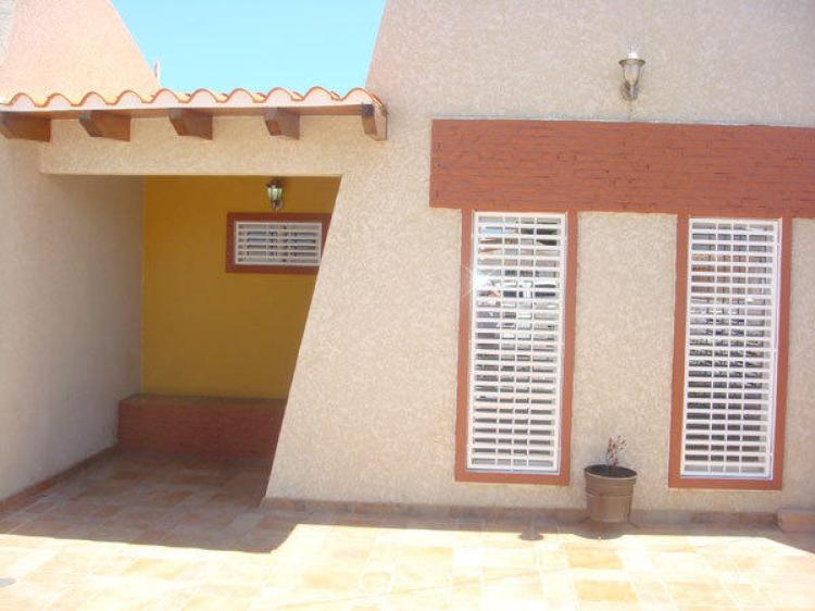 Foto Casa en Alquiler en Punto Fijo, Falcn - BsF 5.500 - CAA24323 - BienesOnLine