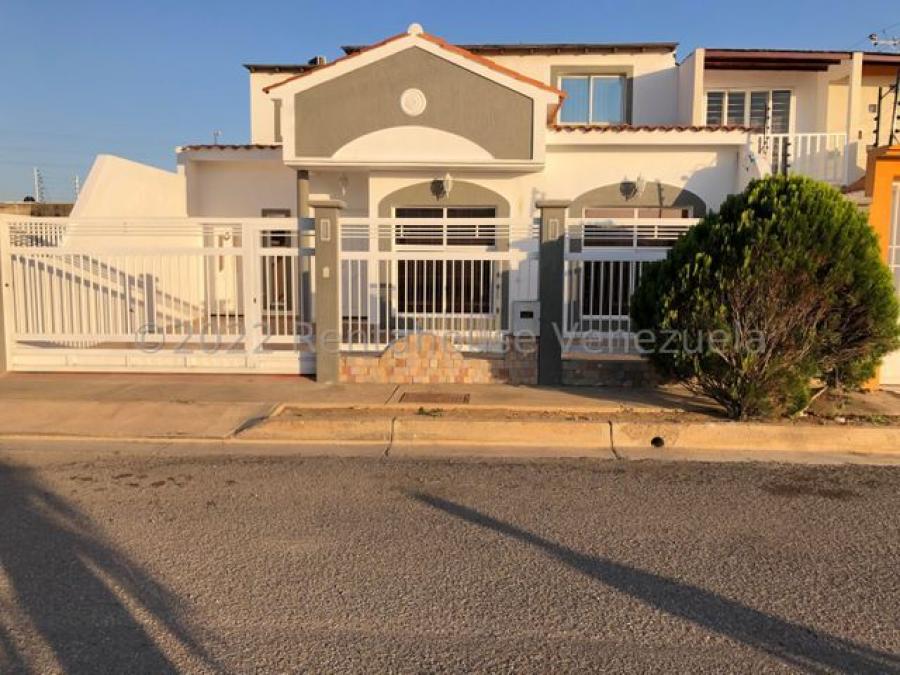 Foto Casa en Alquiler en punta cardon, Punto Fijo, Falcn - U$D 700 - CAA167875 - BienesOnLine