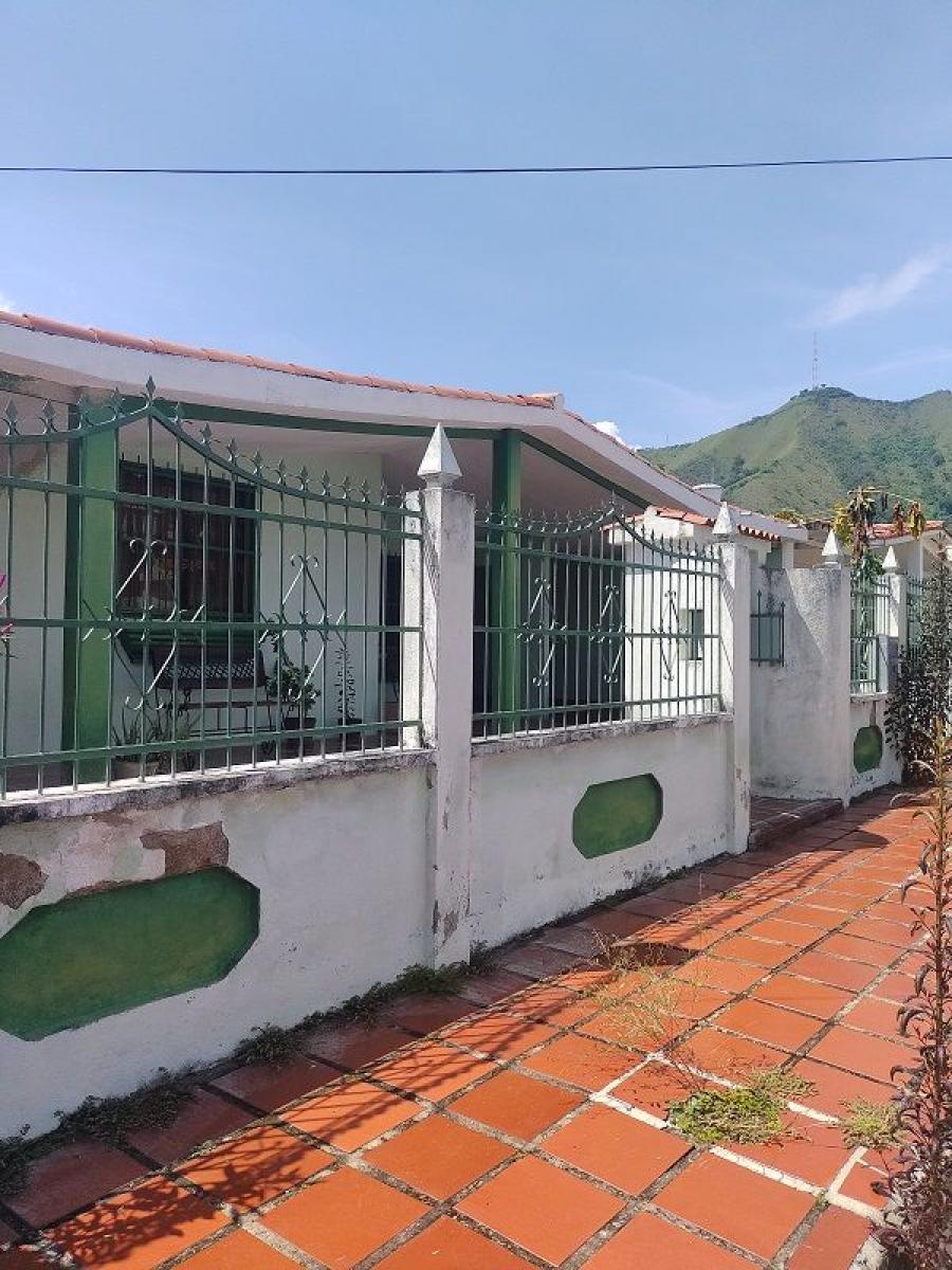 Foto Casa en Alquiler en SAN DIEGO, SAN DIEGO, Carabobo - U$D 450 - CAA210906 - BienesOnLine