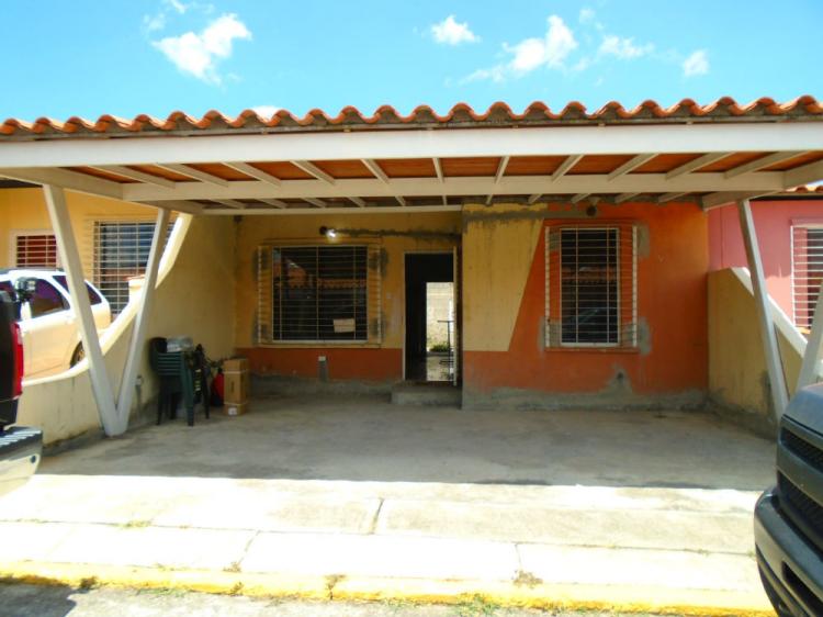 Foto Casa en Venta en PALAVECINO, Cabudare, Lara - BsF 21.000.000 - CAV69153 - BienesOnLine