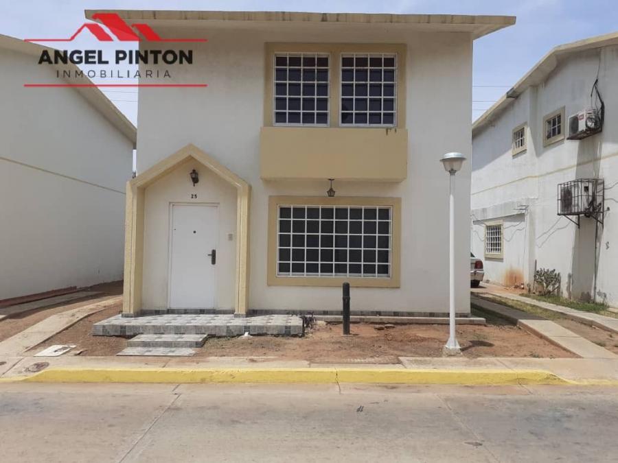 Foto Casa en Venta en Maracaibo, Zulia - U$D 22.000 - CAV178481 - BienesOnLine