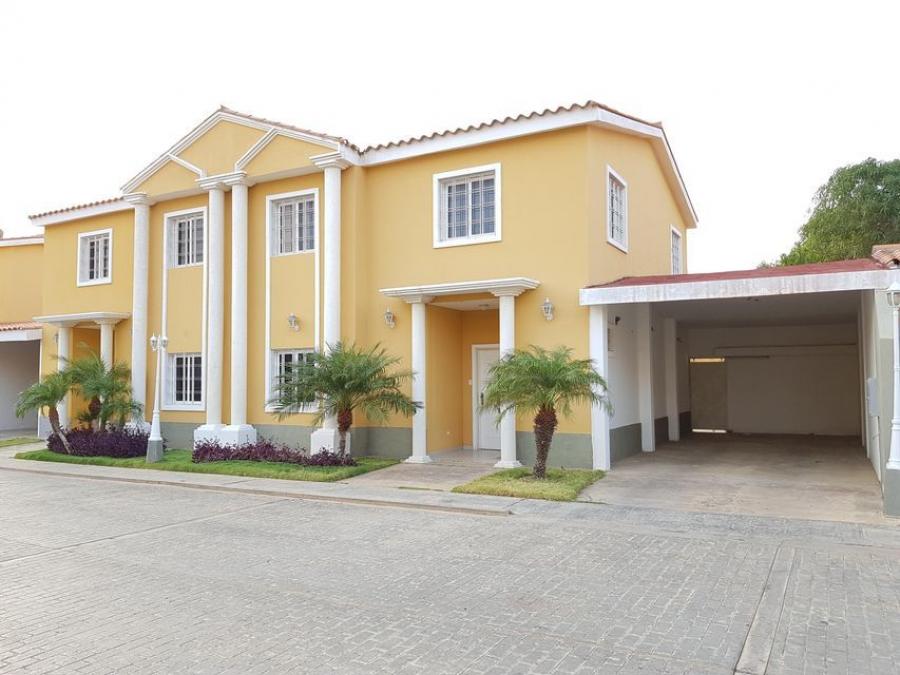 Foto Casa en Venta en BOBARE, Coro, Falcn - U$D 80.000 - CAV180183 - BienesOnLine