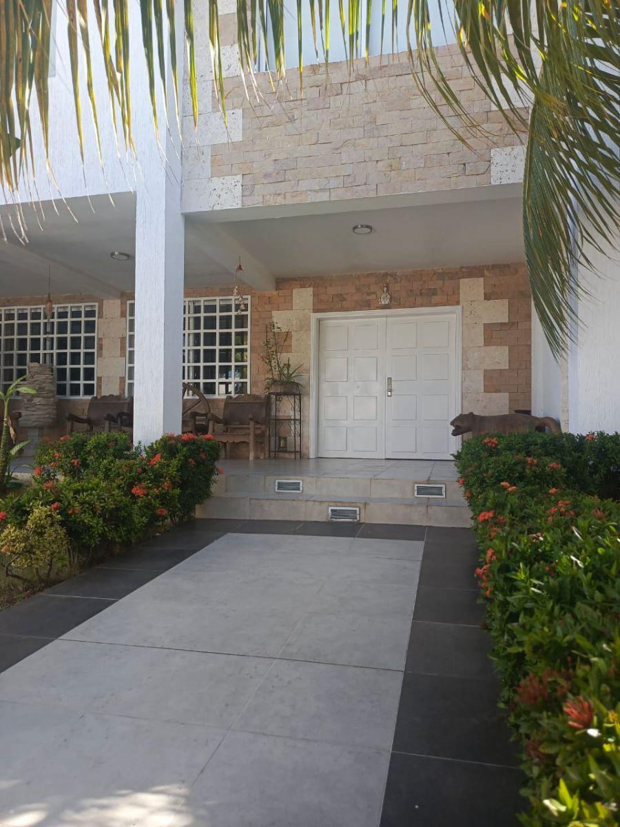 Home in Metric Way