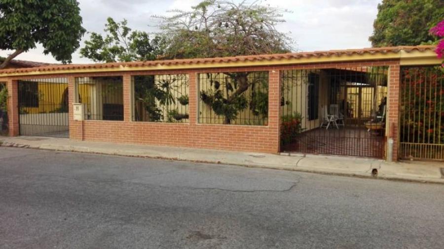 Foto Casa en Venta en Cuman, Sucre - U$D 28.000 - CAV126916 - BienesOnLine