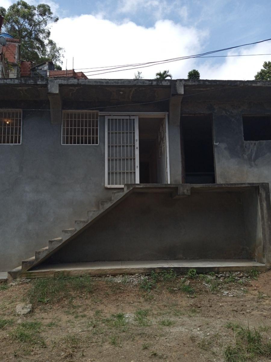 Foto Casa en Venta en El Junquito, El Junquito, Distrito Federal - U$D 18.500 - CAV181754 - BienesOnLine