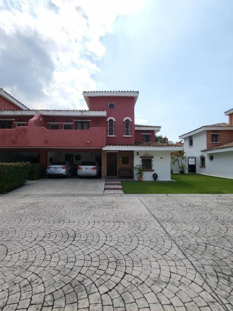 Home in Metric Way