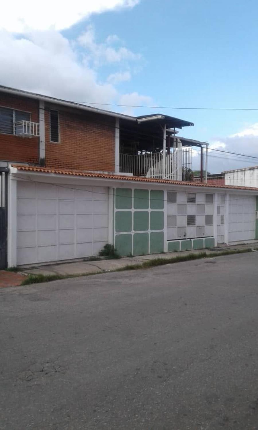 Home in Metric Way