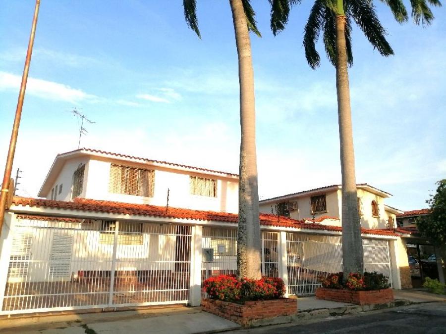 Foto Casa en Venta en Valencia, Carabobo - U$D 269.000 - CAV171660 - BienesOnLine