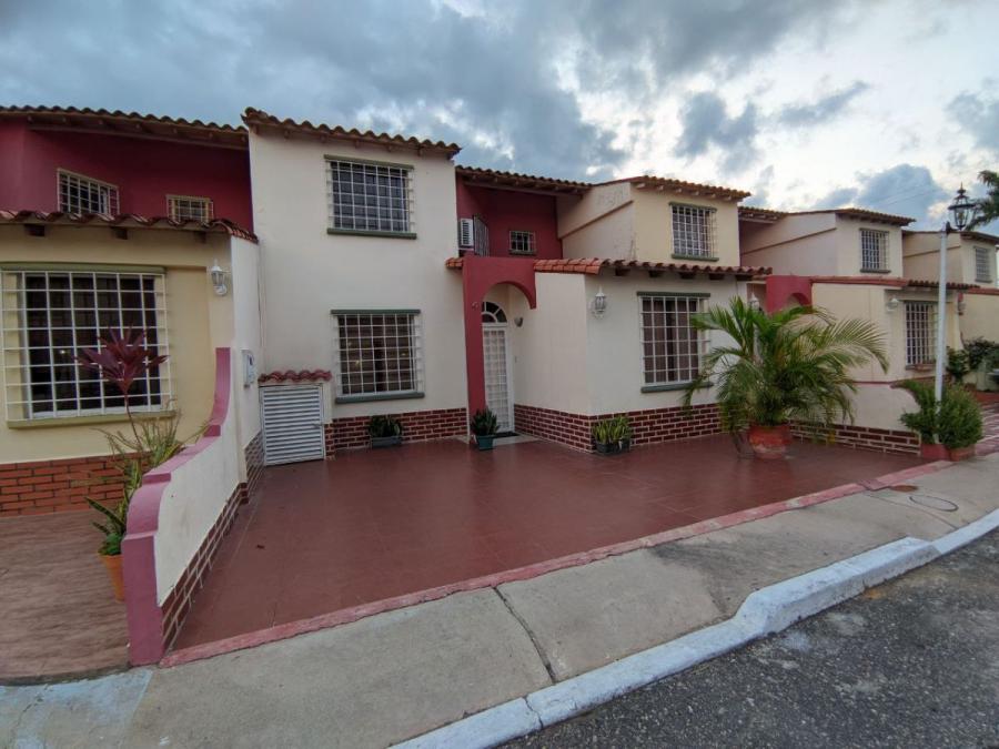 Foto Casa en Venta en Cabudare, Cabudare, Lara - U$D 30.000 - CAV203546 - BienesOnLine