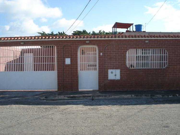 Foto Casa en Venta en La Pradera, San Joaquin, Carabobo - BsF 12.500 - CAV111809 - BienesOnLine
