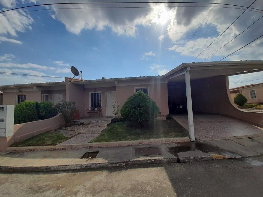 Foto Casa en Venta en Cabudare, Cabudare, Lara - U$D 21.000 - CAV201101 - BienesOnLine