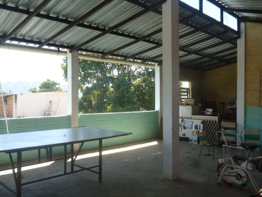 Foto Casa en Venta en Barrio Oeste, Naguanagua, Carabobo - U$D 15.000 - CAV135772 - BienesOnLine