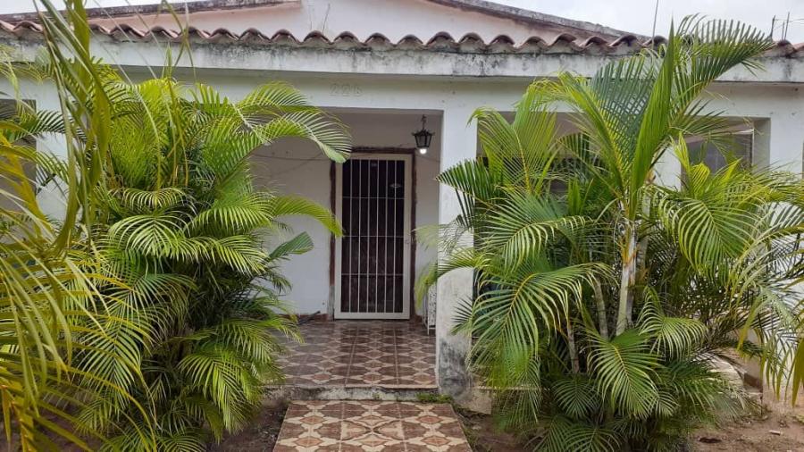 Foto Casa en Venta en Edmundo Barrios, El Tigre, Anzotegui - U$D 55.000 - CAV218000 - BienesOnLine