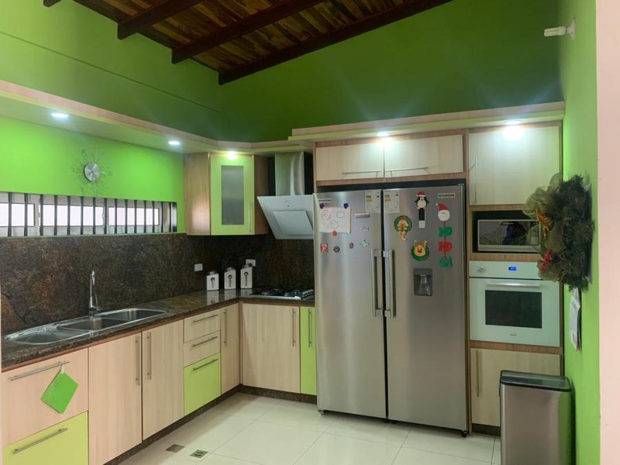 Foto Casa en Venta en Carirubana, Punto Fijo, Falcn - U$D 27.000 - CAV140940 - BienesOnLine