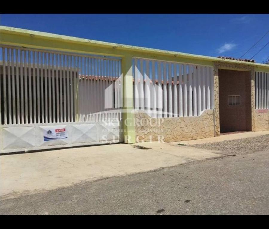 Foto Casa en Venta en Punto Fijo, Falcn - U$D 15.500 - CAV146845 - BienesOnLine