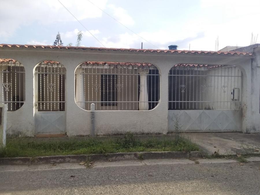 Foto Casa en Venta en santiago mario, Turmero, Aragua - BsF 16.000 - CAV121149 - BienesOnLine