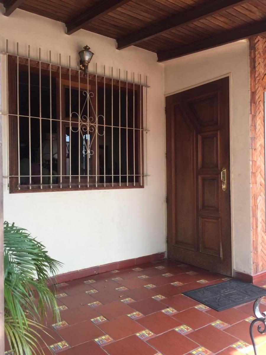 Foto Casa en Venta en Guanare, Portuguesa - U$D 70.000 - CAV169398 - BienesOnLine