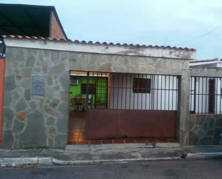 Home in Metric Way
