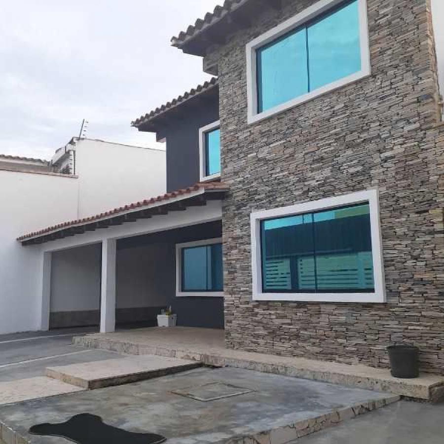 Foto Casa en Venta en Valencia, Carabobo - U$D 230.000 - CAV209264 - BienesOnLine