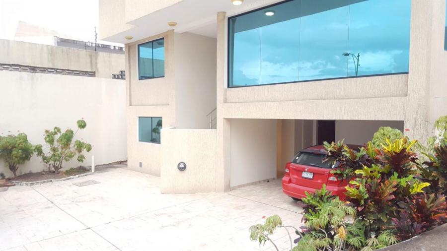 Foto Casa en Venta en cachamay, Ciudad Guayana, Bolvar - U$D 380.000 - CAV124040 - BienesOnLine