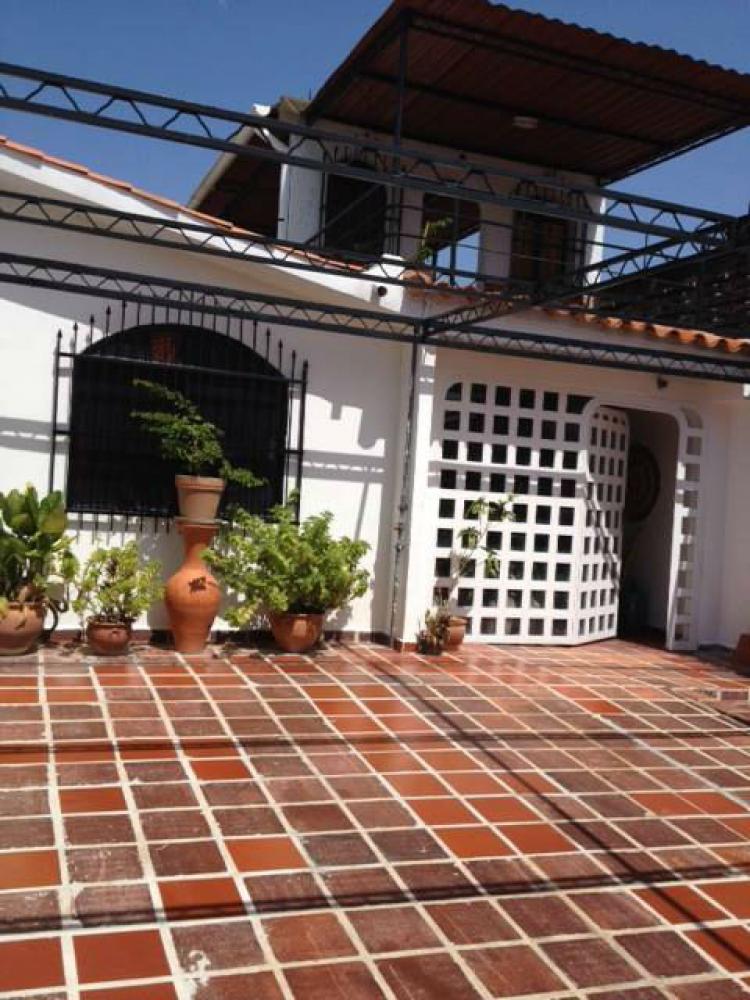 Foto Casa en Venta en Urb. Villas del Centro, San Joaqun, Carabobo - BsF 40.000.000 - CAV90295 - BienesOnLine
