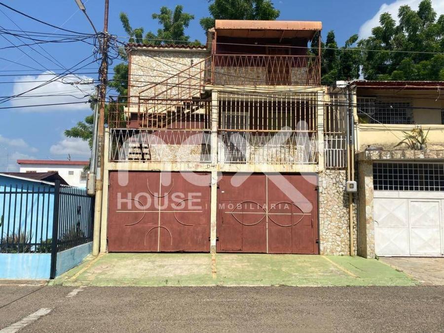 Foto Casa en Venta en Maracaibo, Zulia - U$D 8.000 - CAV213916 - BienesOnLine
