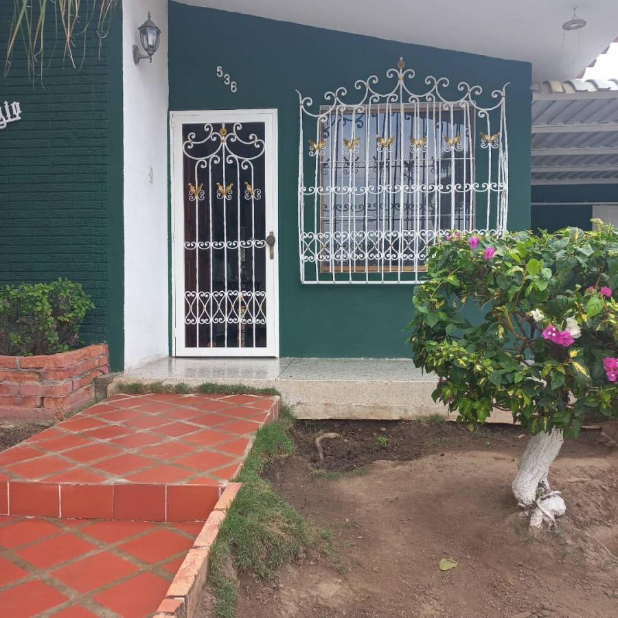 Home in Metric Way