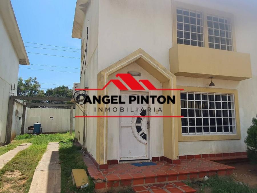 Foto Casa en Venta en Maracaibo, Zulia - U$D 17.000 - CAV178646 - BienesOnLine