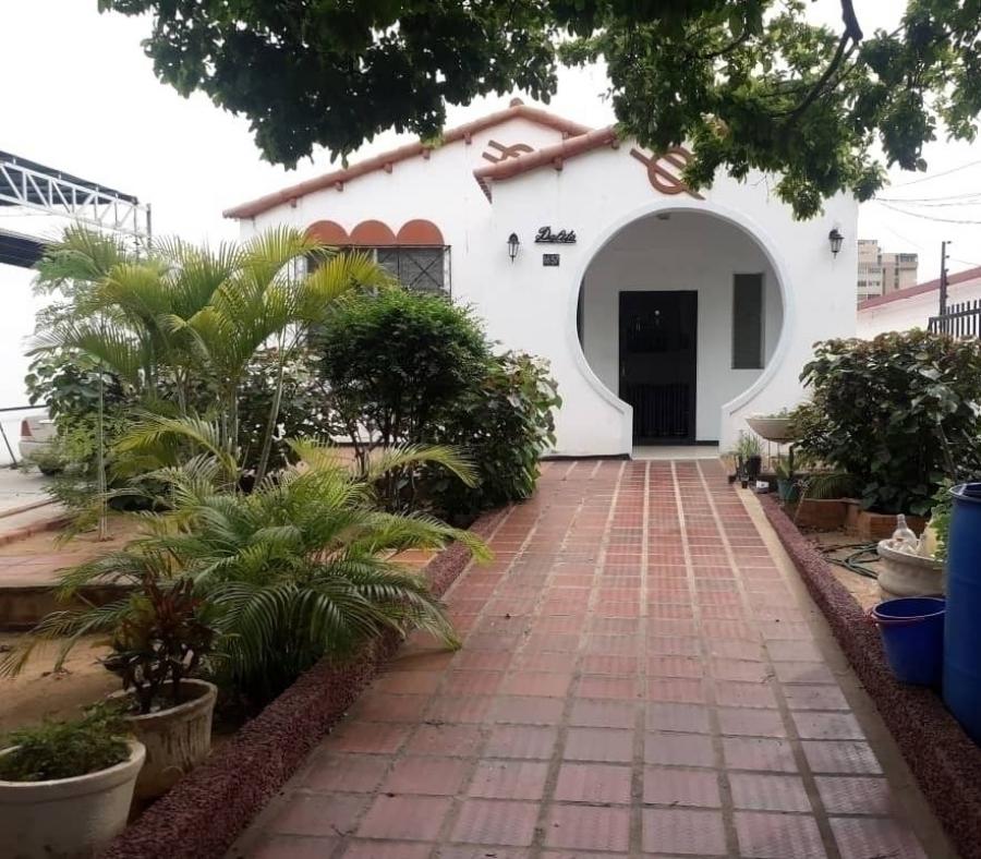 Foto Casa en Venta en AV FALCON, Zulia - U$D 16.000 - CAV152929 - BienesOnLine