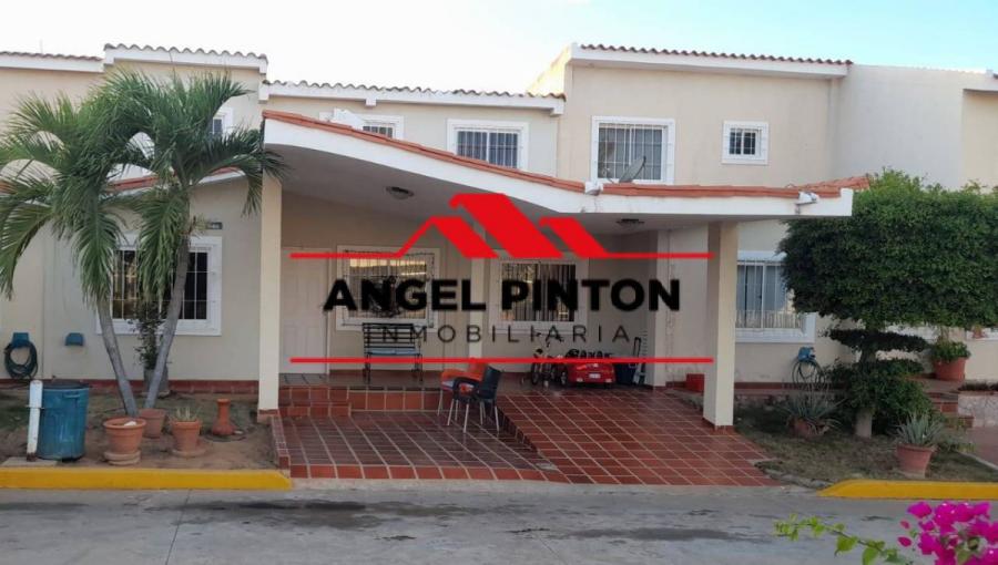 Foto Casa en Venta en Maracaibo, Zulia - U$D 40.000 - CAV170186 - BienesOnLine